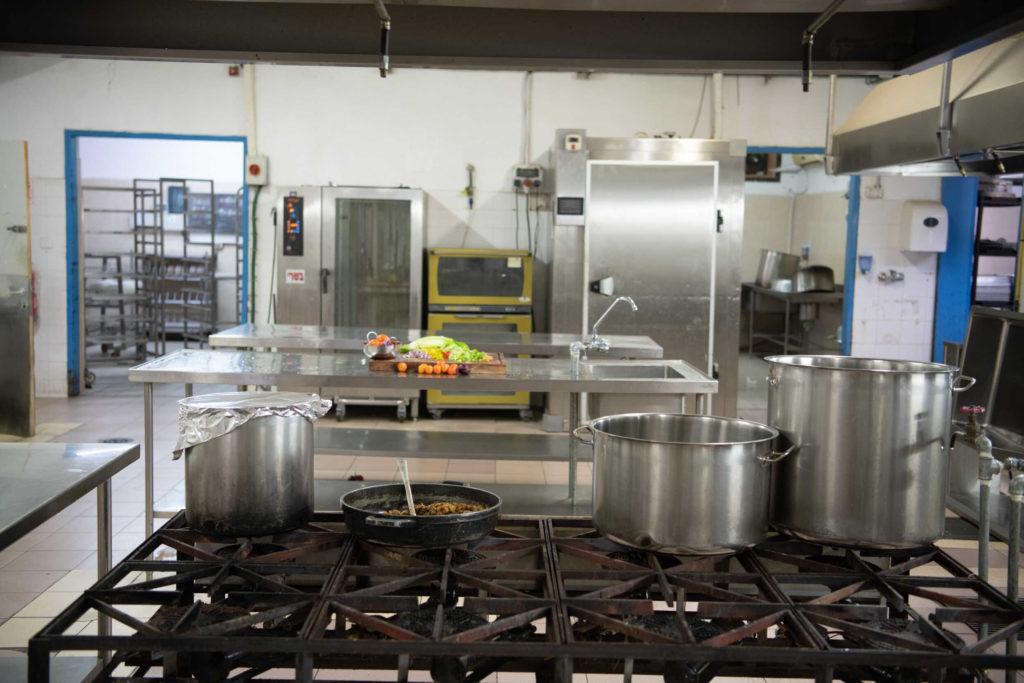 חברת פודיס מספקת שירותי ניהול מטבחים מקצועית